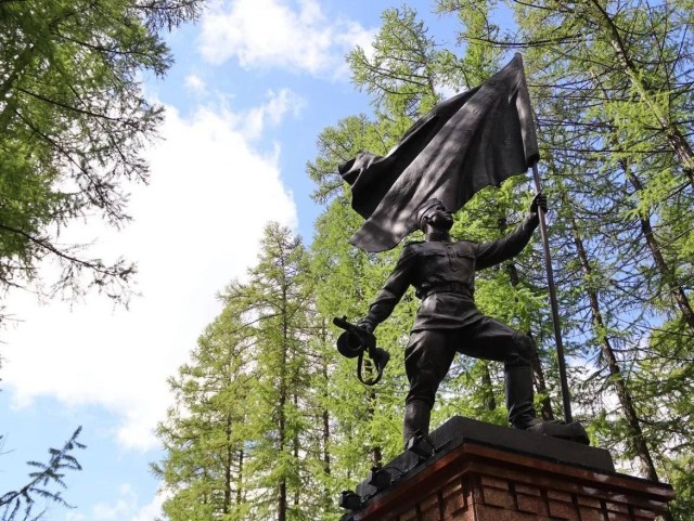 В уфимском парке Победы открыли памятник герою Великой Отечественной войны Газию Загитову