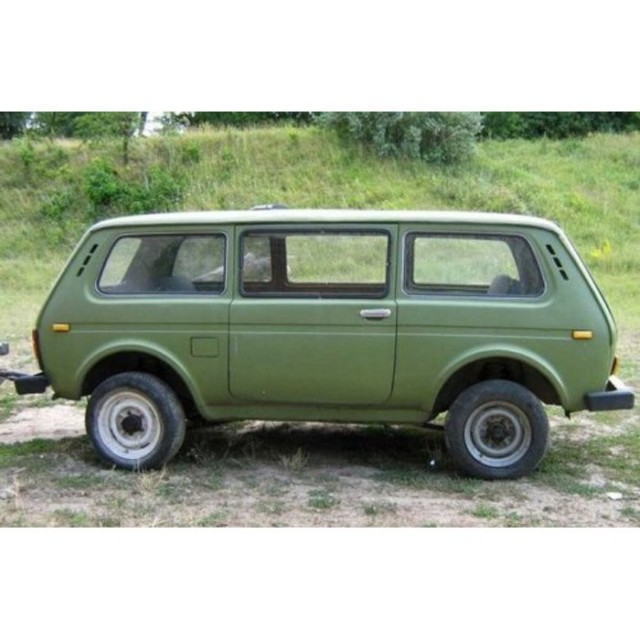 49 лет исполнилось Lada Niva