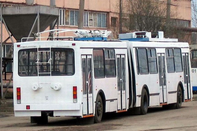 Игра на ЯПе: Угадай АВТО-9