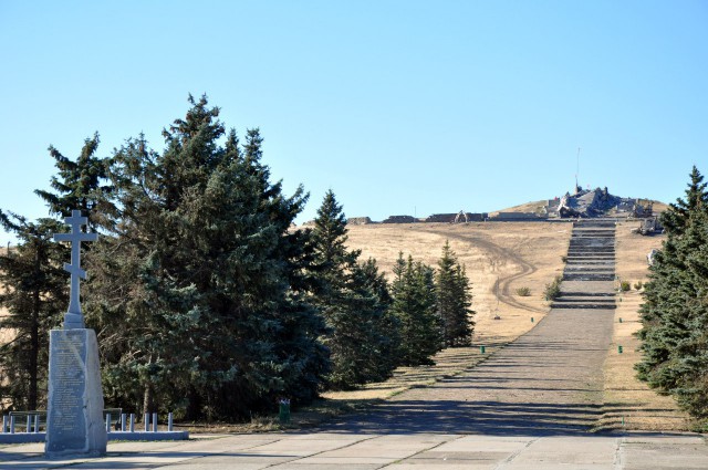 Один день на Саур-могиле