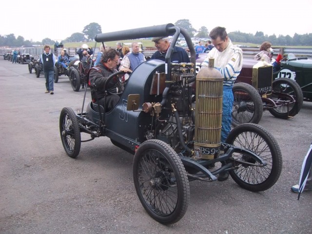 Игра на ЯПе: Угадай АВТО-2