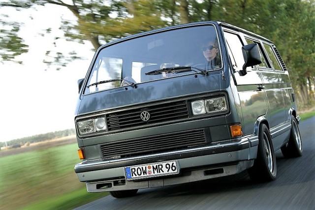 VW Transporter наваливает