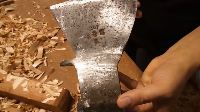 НеоБЫЧайший топор. Вызорочье