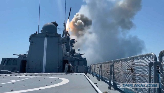 На Змеином опять что то намечается