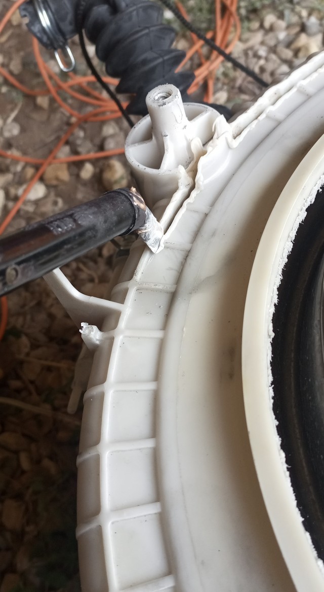 Бош. Всё, отъе**шился!