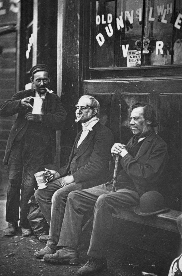 Лица, события, эпохи: редкие исторические фотографии, которые перенесут вас в другое время