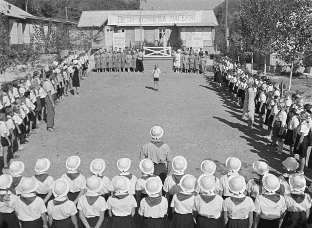 Глупейшие создания в Шатуре обстреляли автобус, а потом выложили это в сеть