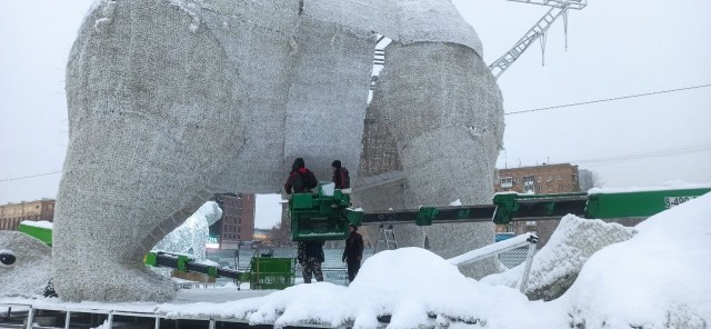 Здесь мишек устанавливают уже с 2019 года.