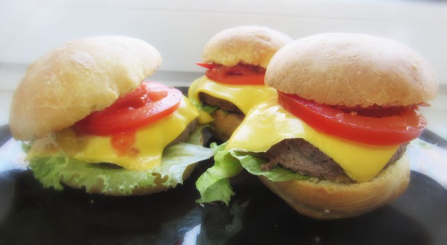 По следам прославленных кулинаров, День повара – 20 октября.