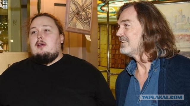 Дети знаменитостей, фотографии которых нечасто можно увидеть