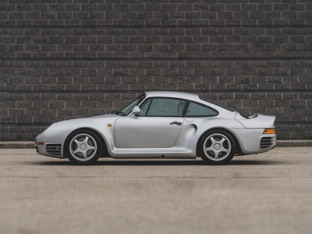 Как Билл Гейтс изменил закон, чтобы ездить на Porsche 959!