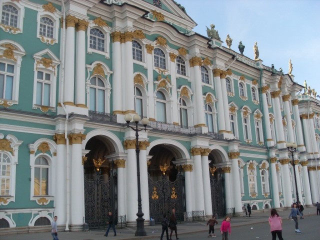 В Северной Америке в древности были города и форты белых людей.