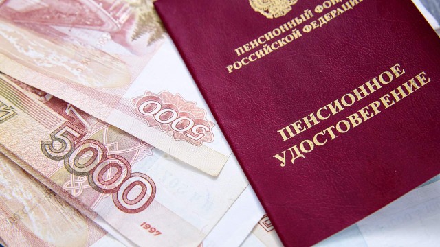 Самозанятые массово игнорируют добровольные взносы на пенсию и больничные