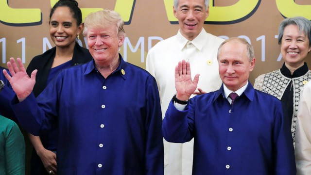 Трамп и Путин сфоткались на саммите АТЭС во Вьетнаме