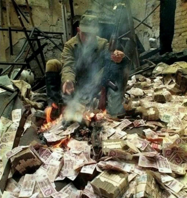 Художник показывает пороки и недостатки нашего общества