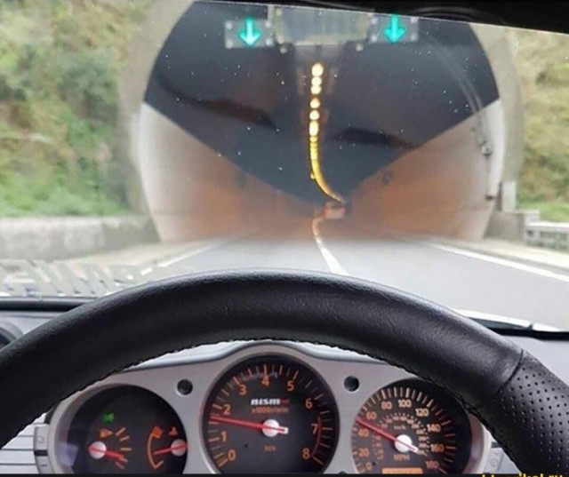 Показалось