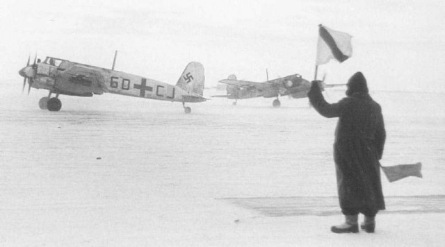 Henschel Hs-129. "Летающий танк" Гитлера. Часть 2. Боевое применение.