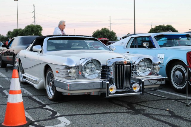 1974 Stutz Blackhawk. Автопятница №34