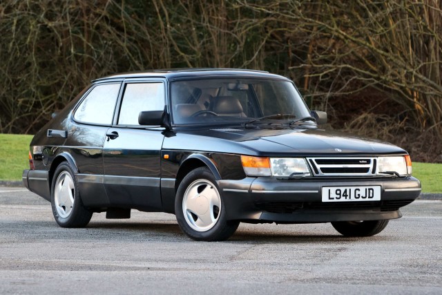 Автомобили аукциона Manor Park Classics. Февраль 2024.