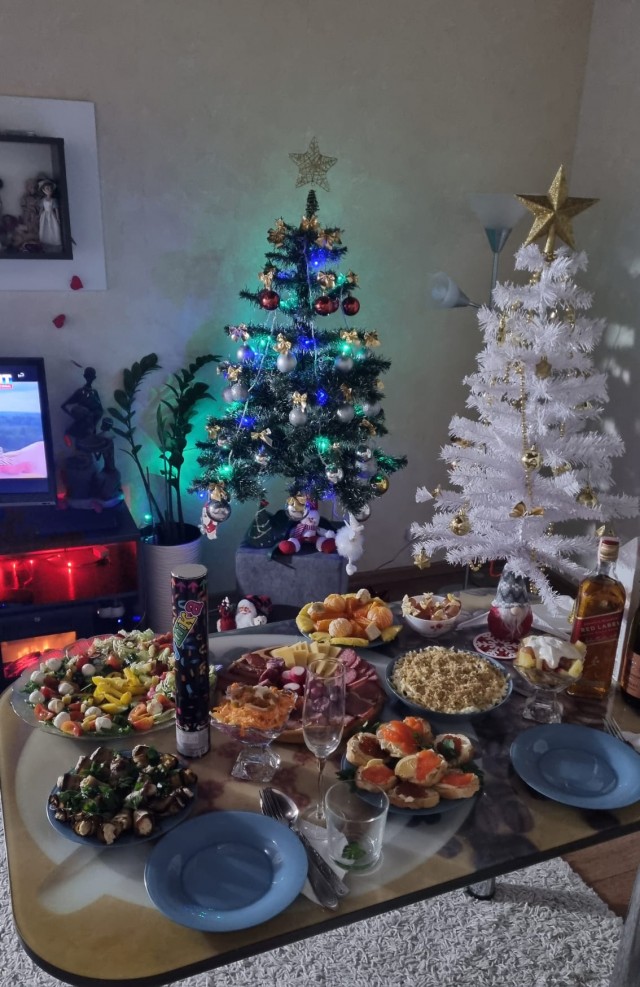 Какой стол, такой и стул!