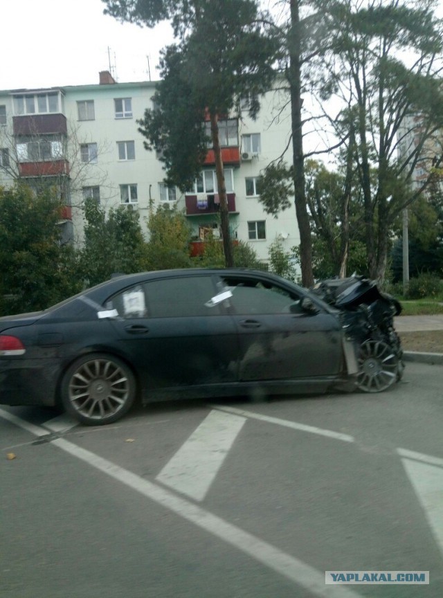 Авария в Краснодаре на ул. Мачуги. Восемь человек пострадали,