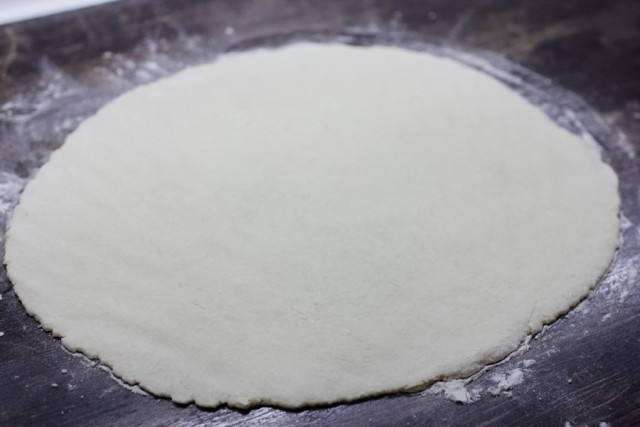 Творожно-сырные колечки с кунжутом