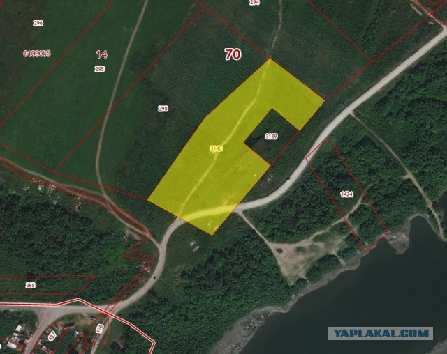 Жители томского поселка угрожают голодовкой из-за закрытого проезда к домам