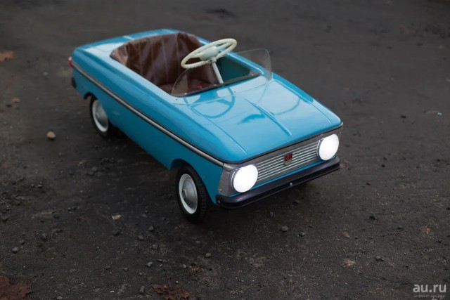 Серая и чёрная краска тоже закончились. АвтоВАЗ начнёт красить Lada Granta исключительно в белый