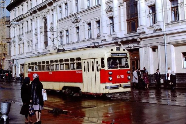 Москва и москвичи. Двадцатый век. 11.11.24
