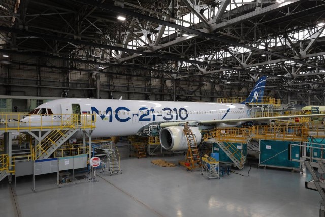Второй опытный МС-21 в полностью импортозамещенной версии проходит приемо-сдаточные испытания на ИАЗ