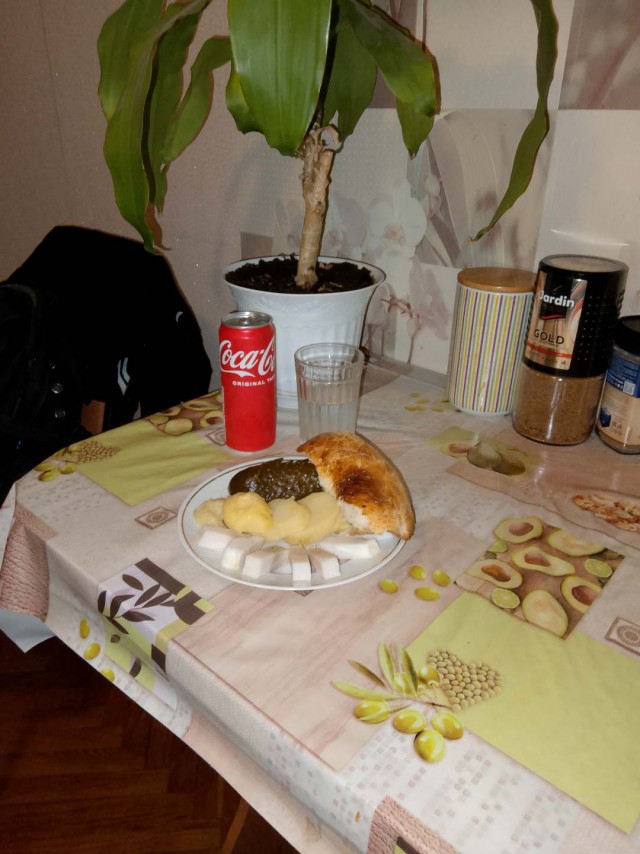 Новогодний стол.