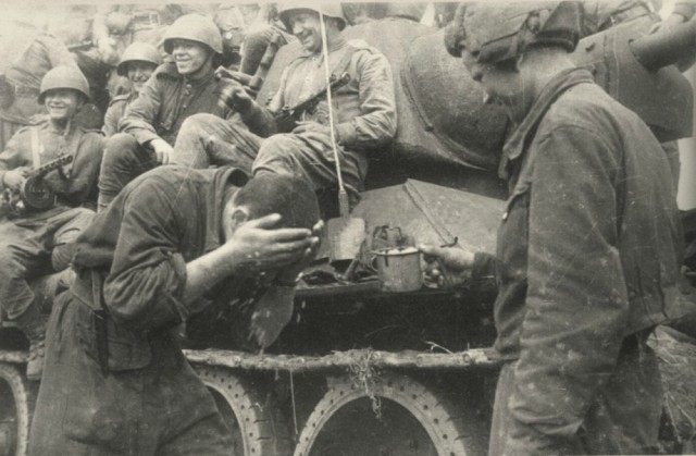 Великая Отечественная в фотографиях - 20