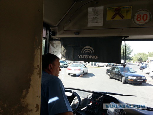 В Алматы пассажир автобуса поругался с водителем